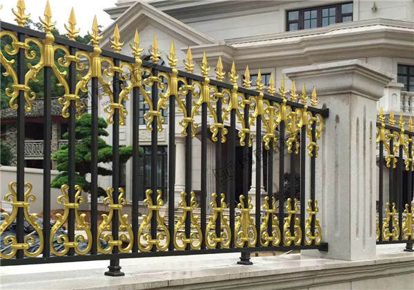 �������Xˇ�o��